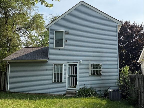 3rd image of 7310 Colfax Rd
