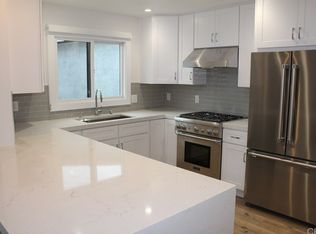 719 1/2 Iris Ave, Corona Del Mar, CA 92625