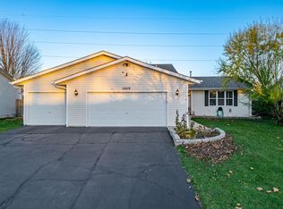 15619 Rockdale Rd, South Beloit, IL 61080