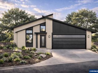 726 SE 42nd Pl, Newport, OR