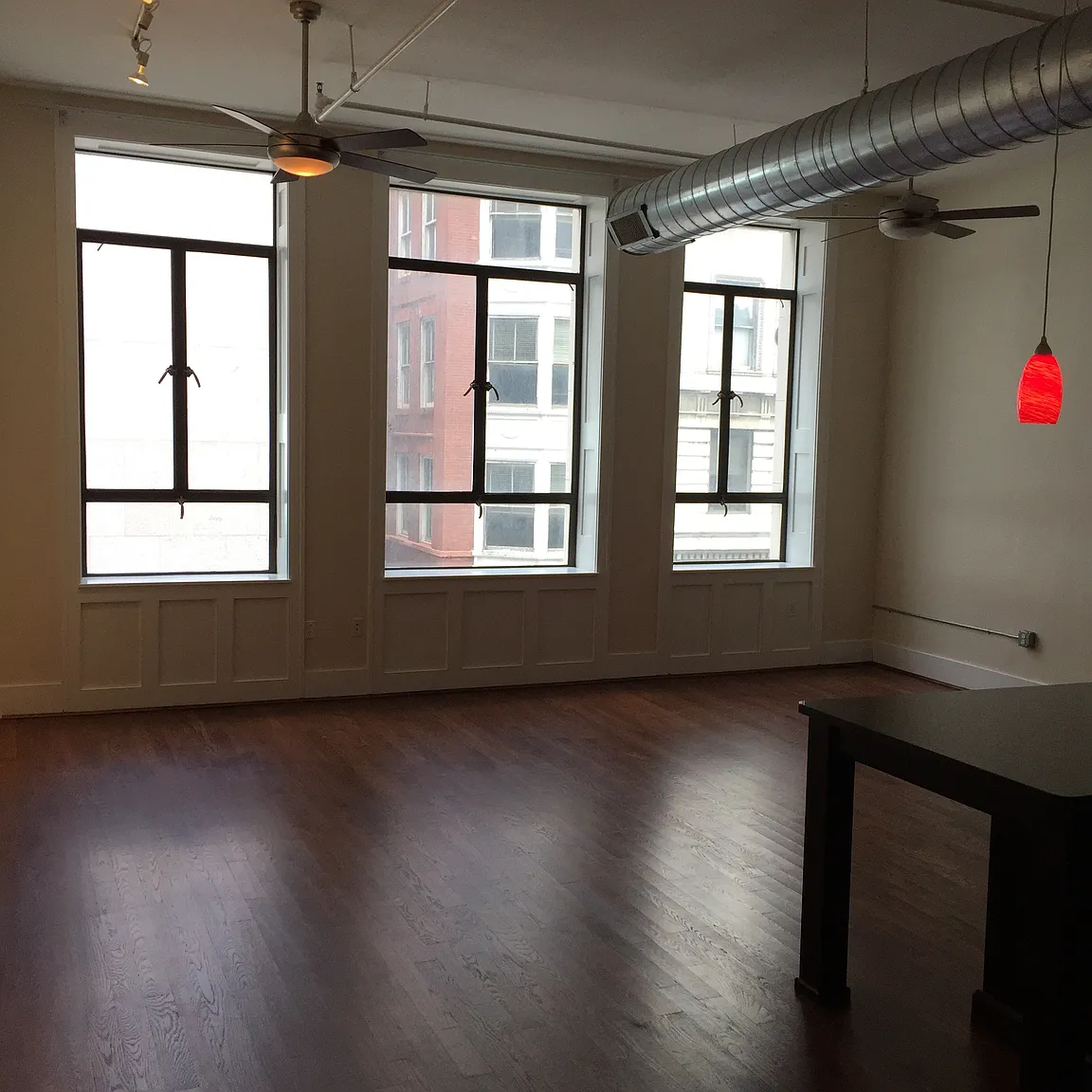 417 Vine St Unit 302 photo 1