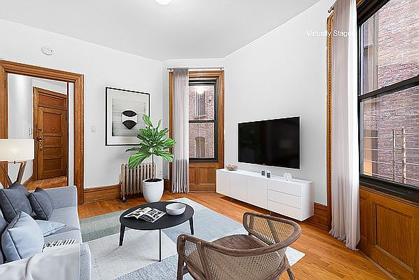1st image of 161 E 81st St #2E