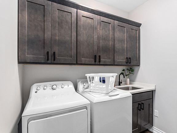 5th image of 5612 Lakeway Dr #55