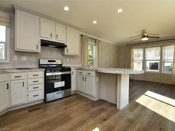 5th image of 1085 Concession 10 Rd W #23