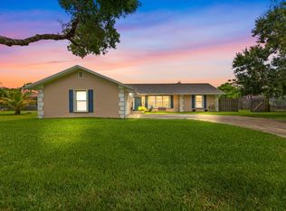 105 Sandalwood Dr, Fort Pierce, FL 34947