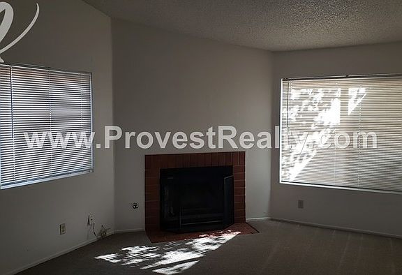 4th image of 14352 Pinewood Dr