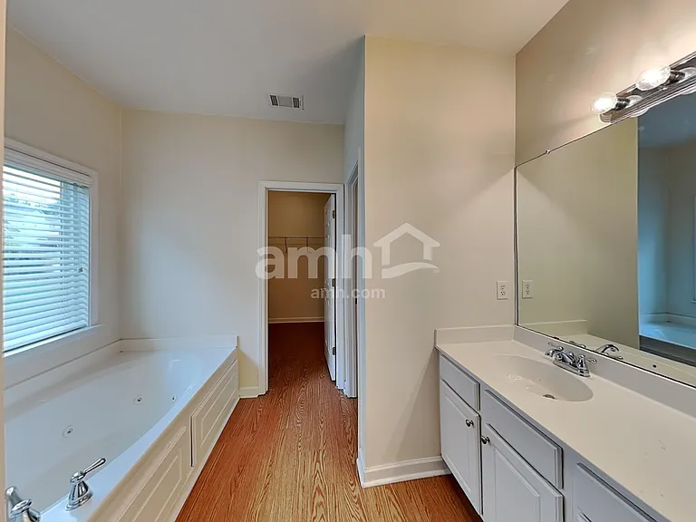 6486 Stonelake Pl SW — Photo 13