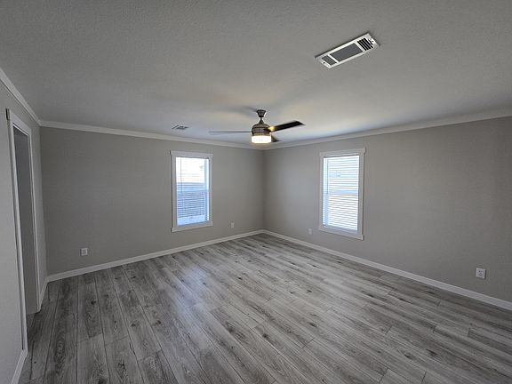 5th image of 590 Mill Run Ave #197