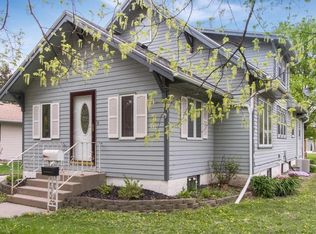 529 8th St, Nevada, IA 50201