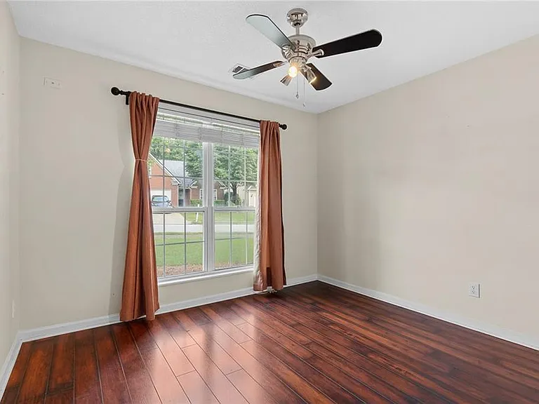 1755 Arborwood Dr — Photo 22