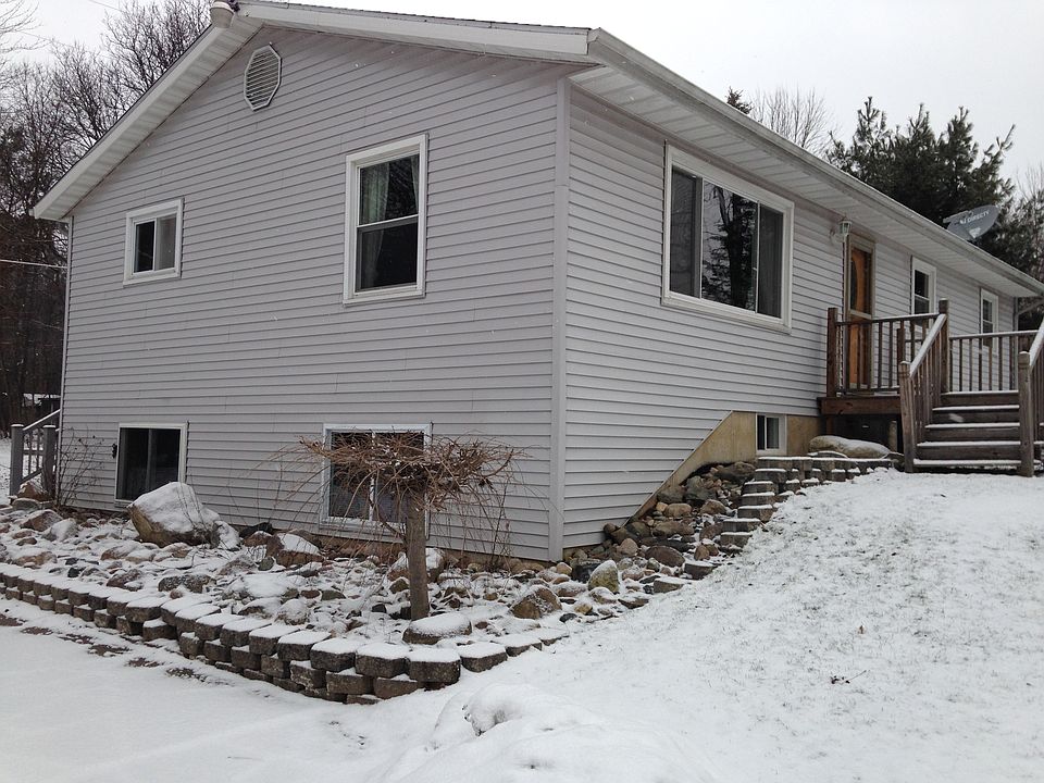 1st image of 9773 Pine Island Dr NE