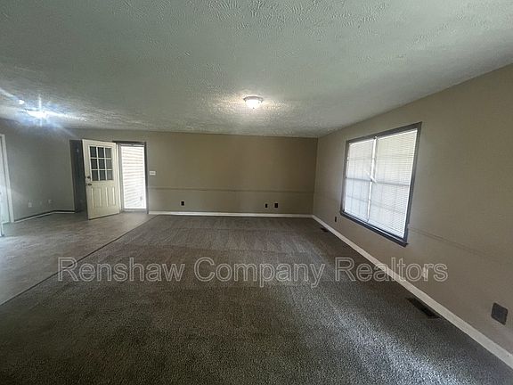 3rd image of 37 Charles Latham Dr