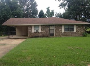 830 Kennon Dr, Winnsboro, LA 71295