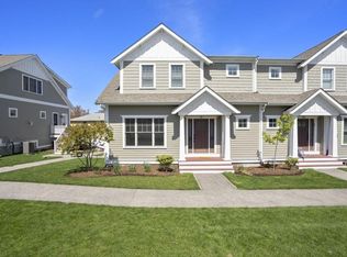 26 Putnam St #26, Needham Heights, MA 02494