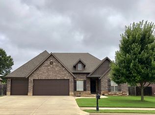 1117 Abby St, Lowell, AR 72745