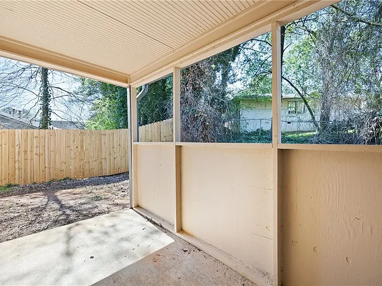 2898 Lakemont Dr SW — Photo 19