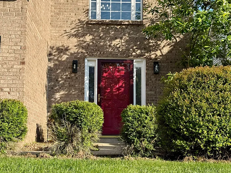 500 Wellington Gardens Dr — Photo 3