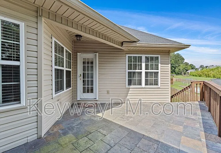 845 Prairie Ln — Photo 25
