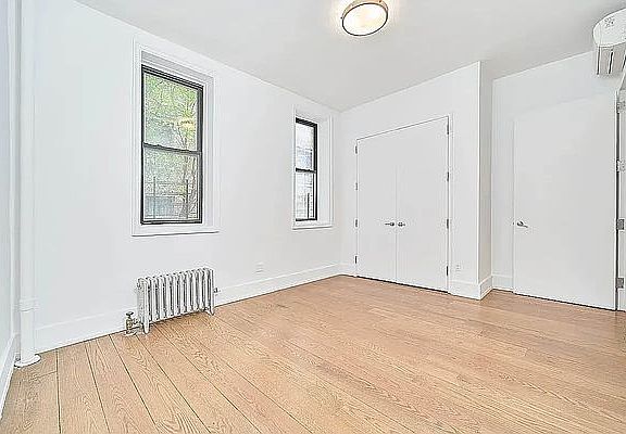 4th image of 770 Saint Marks Ave APT 1E