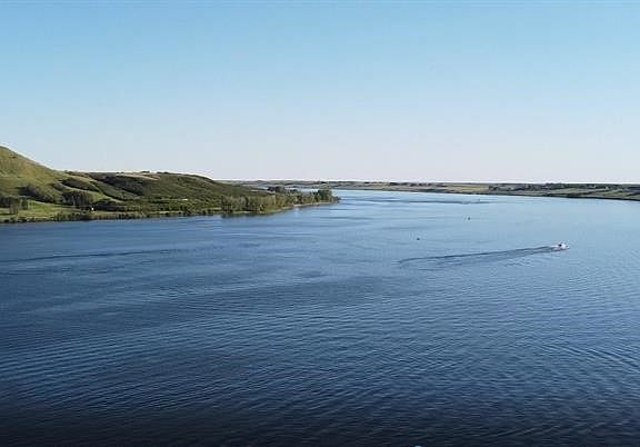 2nd image of 33 Pelican Pass