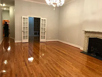 Rented by Warren T Real Estate Corp.