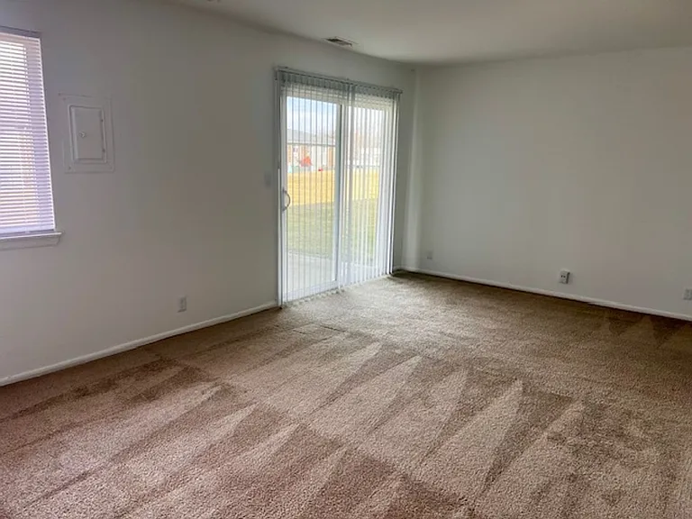 Villages on Madison Apartments — Photo 39