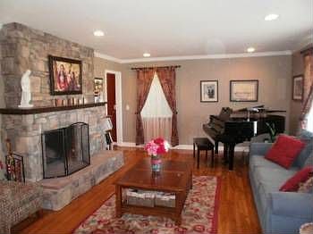 5th image of 3801 S Villa Dr