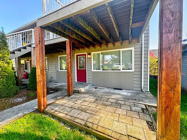 25523 Lawson St — Photo 9
