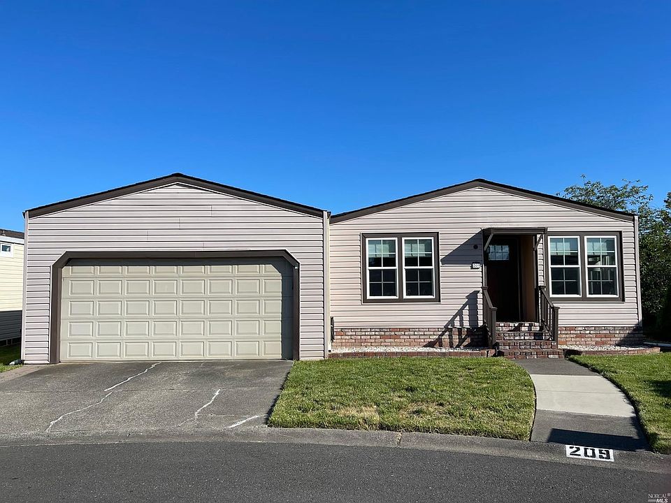 1st image of 209 N Julie Place N