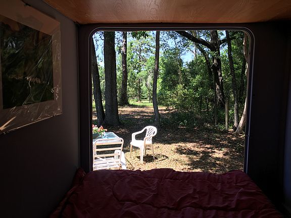 5th image of 115 Myers Ln