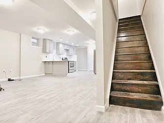 Rented by MAC Realty NY