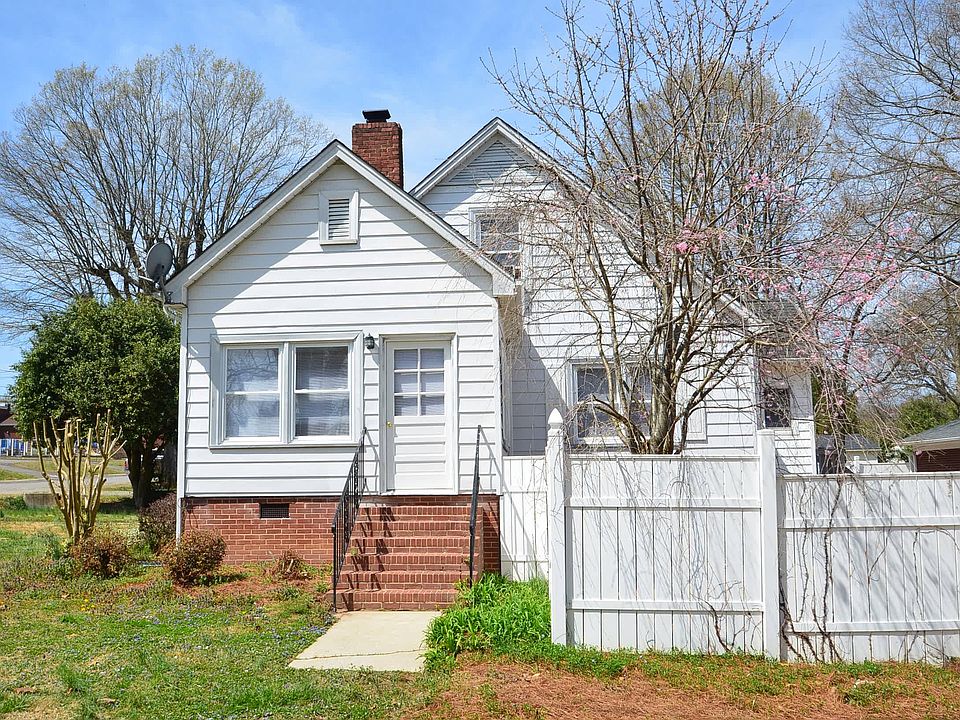 1st image of 119 E Maryland Ave