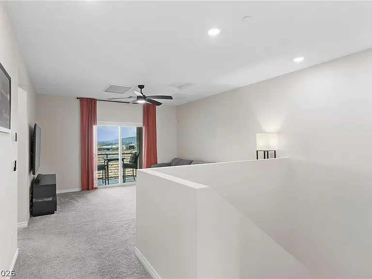 3300 Viola Hills Ave — Photo 21