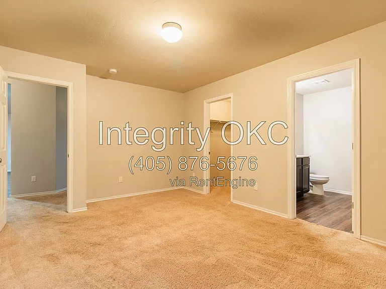 13233 Bridgewater Dr — Photo 24