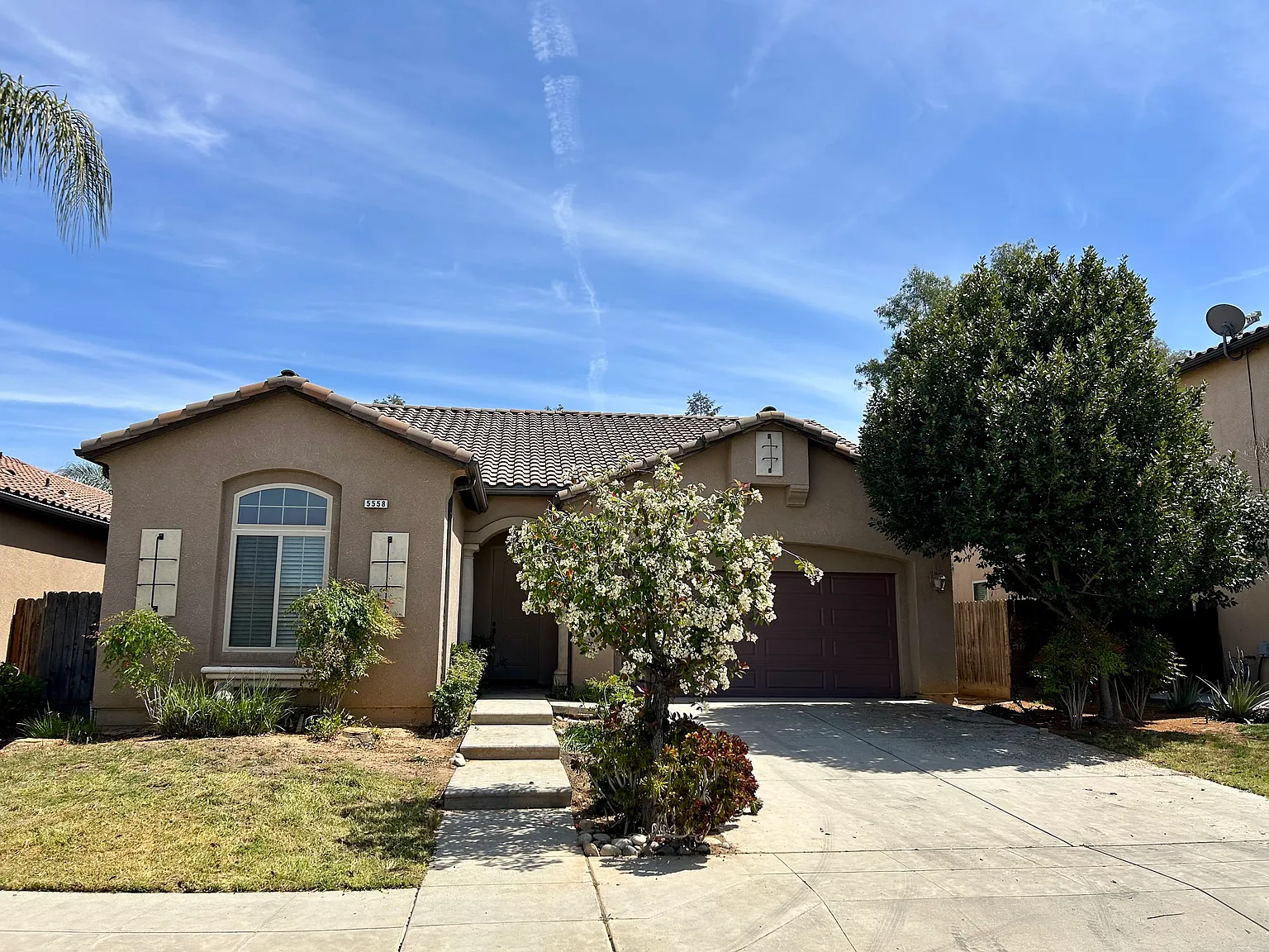 5558 N La Ventana Ave photo 1