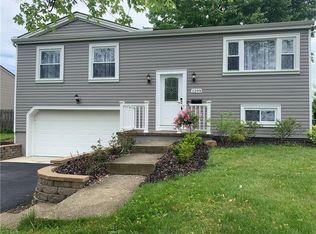 1299 Bexley Dr, Austintown, OH