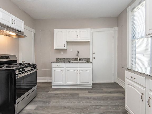 3rd image of 2313 E Morgan Ave #1
