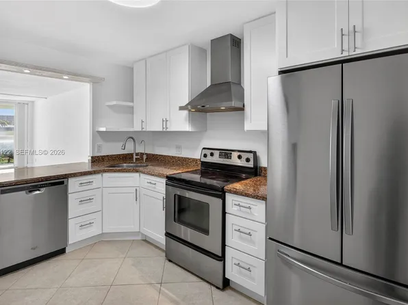 3150 N Course Ln APT 108, Pompano Beach, FL 33069