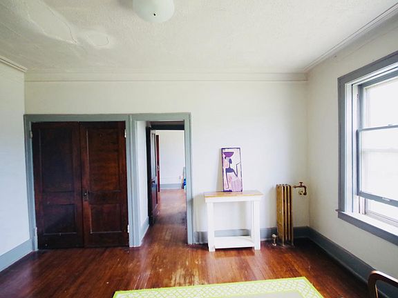 4th image of 9 Woodland St #401