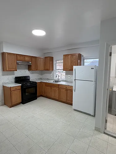 347 Willow St #2 Photo 1