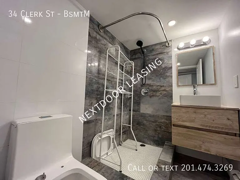34 Clerk St #BSMTM — Photo 3