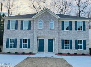 4152 Brook Creek Ln #A, Greenville, NC 27858