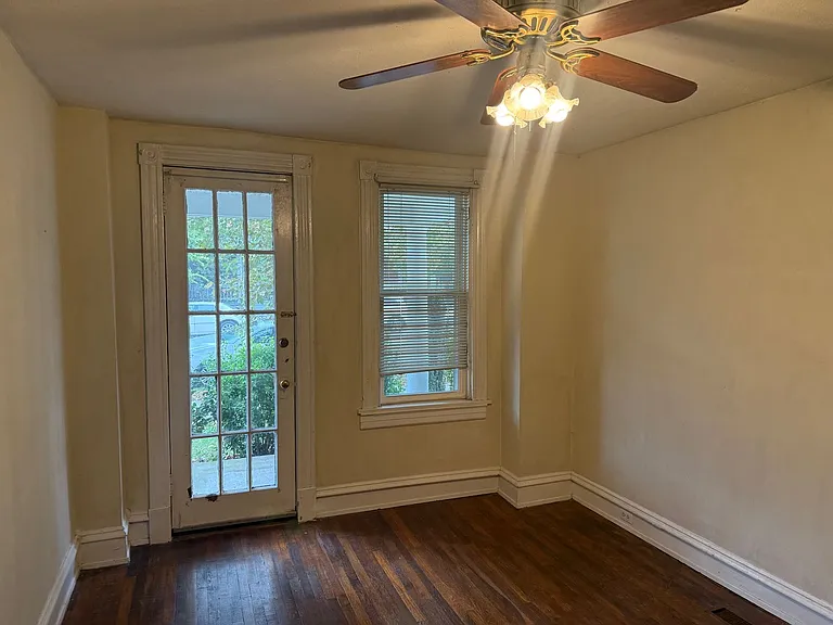 3157 Ellwood Ave — Photo 9
