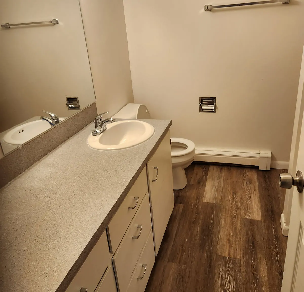 Martin House Apartments — Photo 3