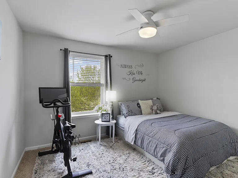 20576 Smithfield Cir — Photo 21