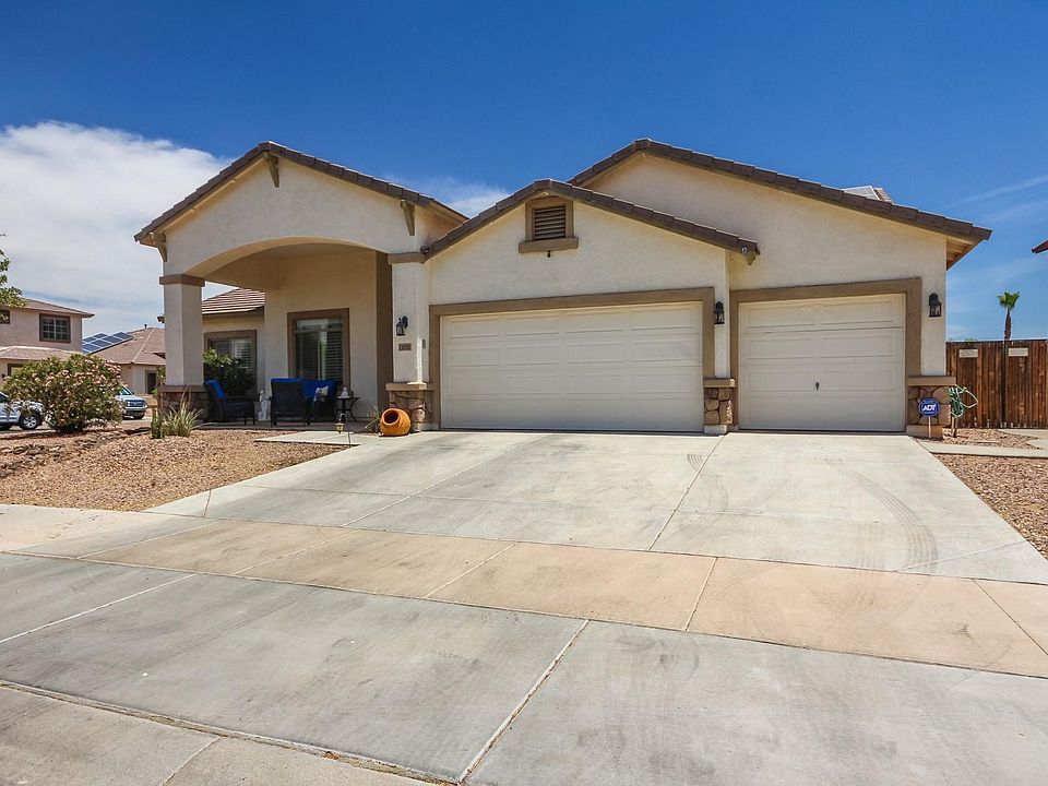 1st image of 11231 N 158th Ave
