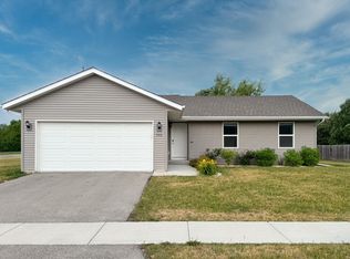 506 Scotts Army Trl, Belvidere, IL 61008