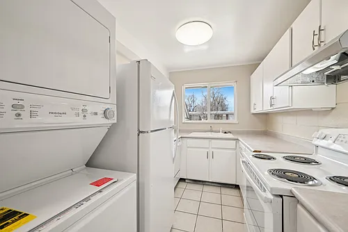 2180 S Lake St #8 Photo 1