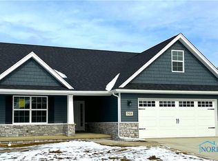 7924 Silverado Dr, Monclova, OH 43542