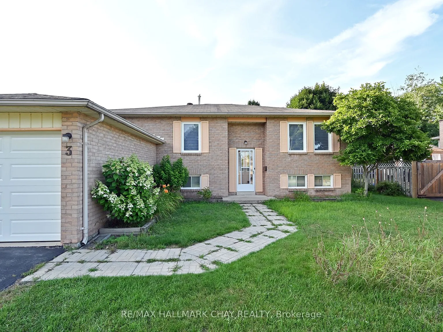 4 bed, $2,900 — Photo 3